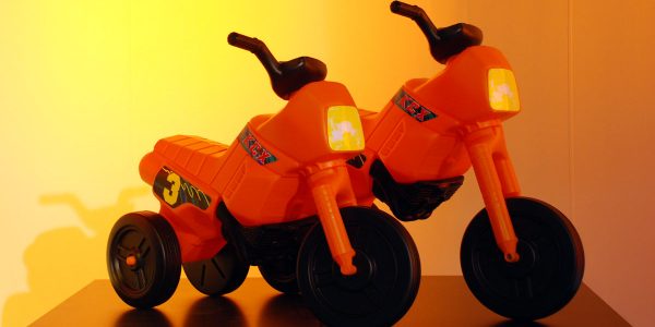 Kinder Enduro Motorrad Laufrad Rutscher Dreirad 1 bis 2 Jahre rot Lauflerner 